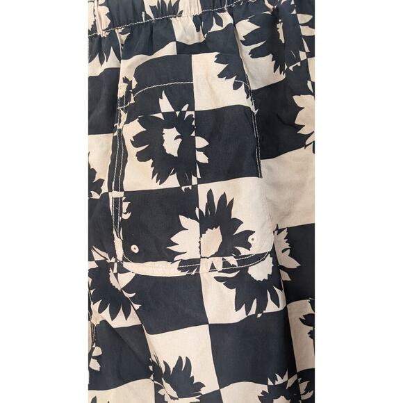 Urban Outfitters XXL Black & Cream Block Pattern Swim Trunks with Nesh Liner - Picture 6 of 6